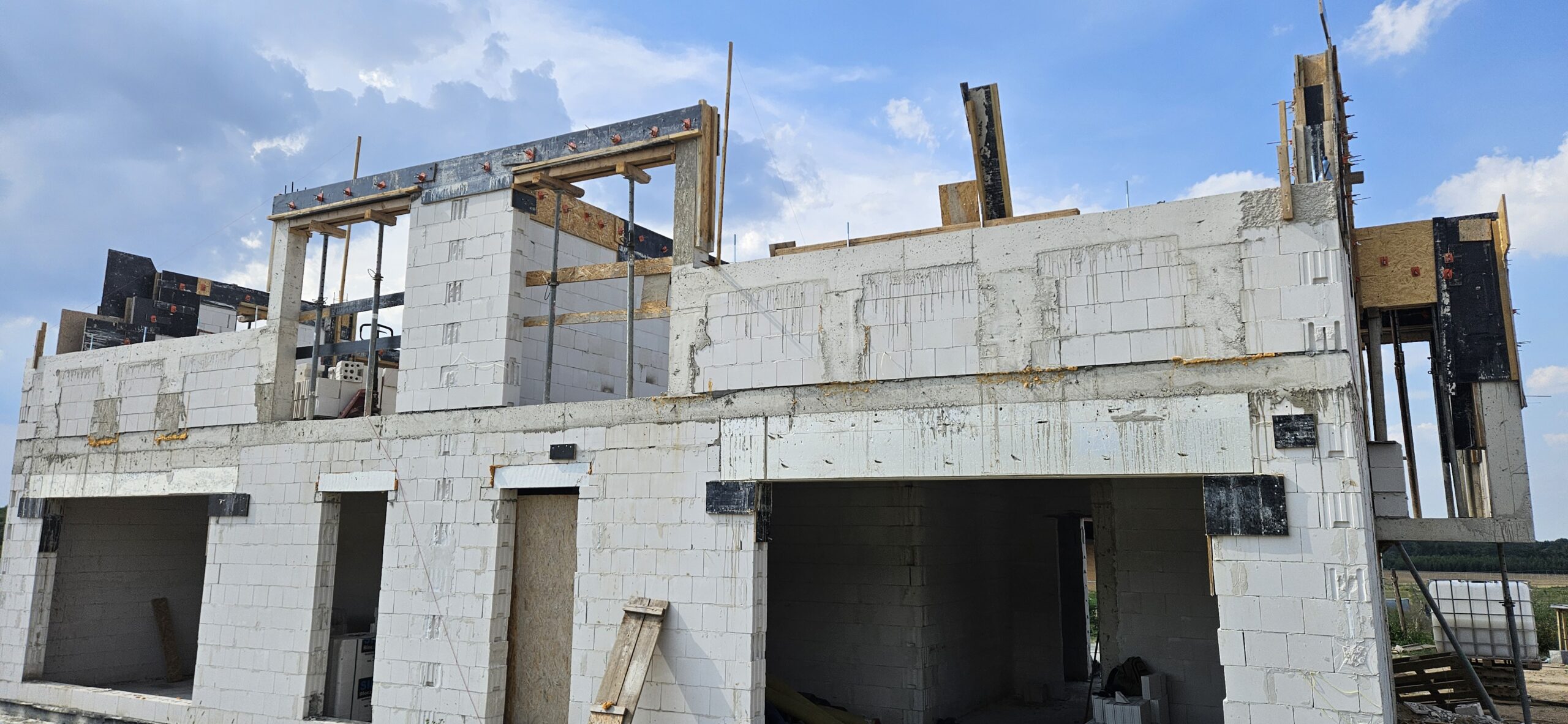 20240628_162321 (1) (2)